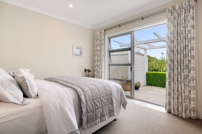 Photo of property in 16 Rexford Heights, Pyes Pa, Tauranga, 3112