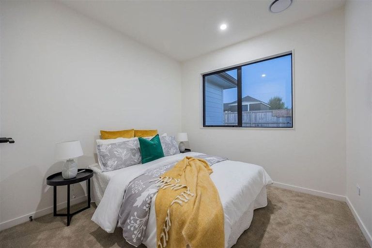 Photo of property in 9 Cutfield Lane, Kumeu, 0810