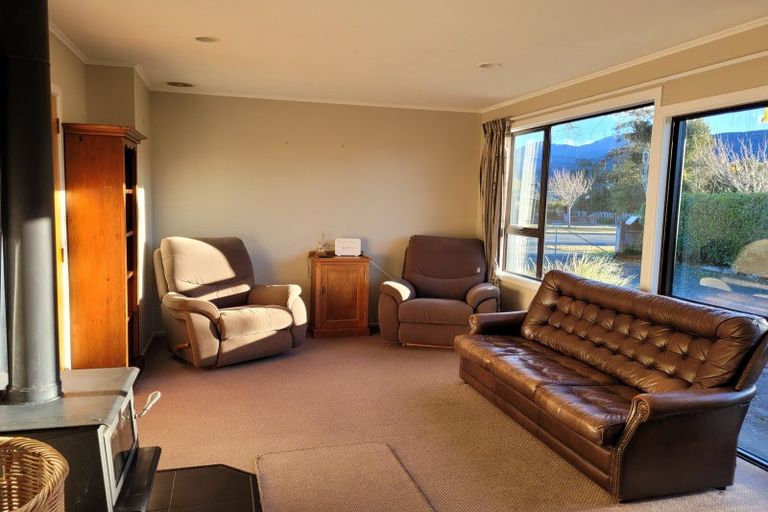 Photo of property in 60 Mokonui Street, Te Anau, 9600