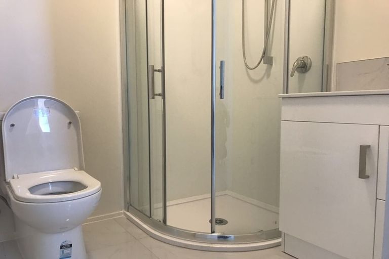 Photo of property in 62 Redwing Street, Browns Bay, Auckland, 0630