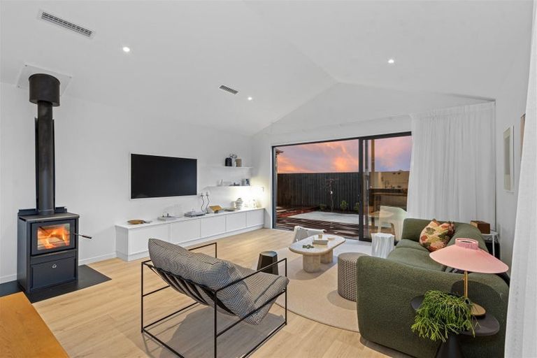 Photo of property in 22 Timara Crescent, Marshland, Christchurch, 8083