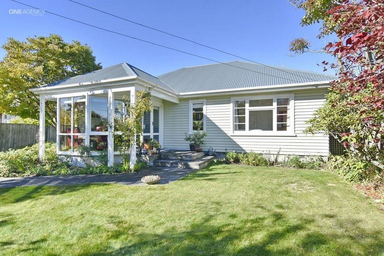 Photo of property in 222 Knowles Street, St Albans, Christchurch, 8052