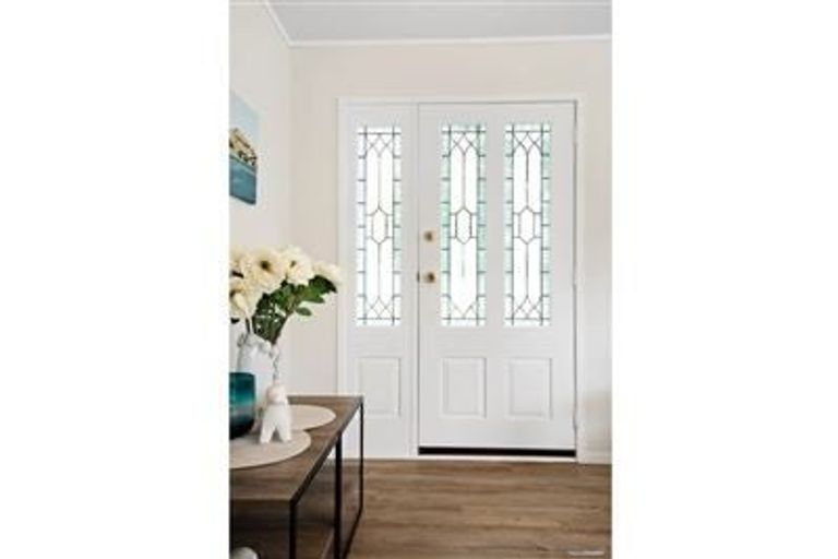 Photo of property in 3 Ian Sage Avenue, Torbay, Auckland, 0630