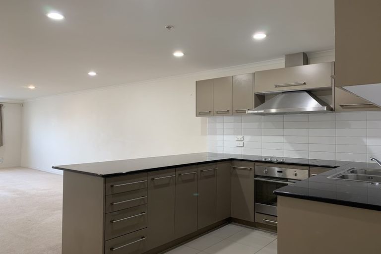 Photo of property in 603/26 Remuera Road, Newmarket, Auckland, 1050