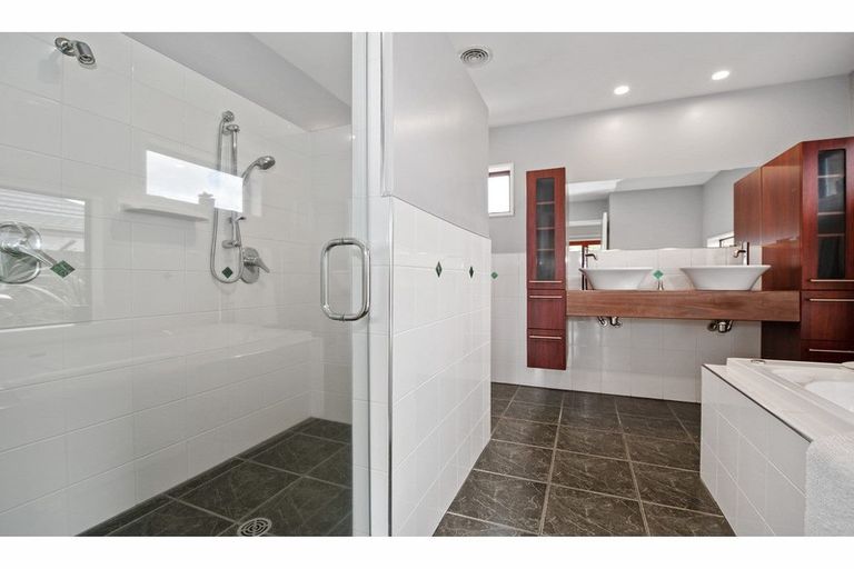 Photo of property in 86 Milns Road, Halswell, Christchurch, 8025