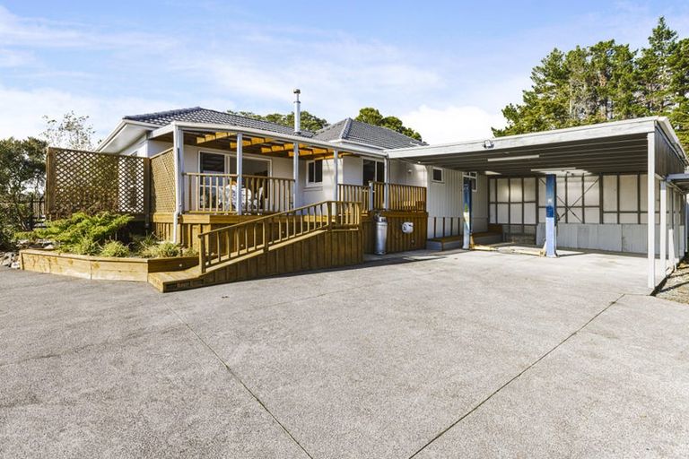 Photo of property in 877 Papakura-clevedon Road, Papakura, 2582
