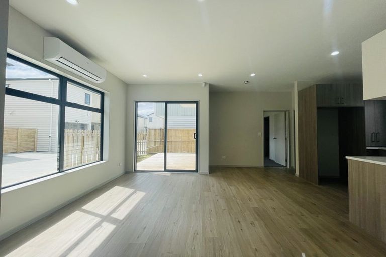 Photo of property in 5b Deveron Road, Manurewa, Auckland, 2102