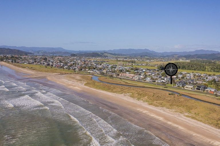 Photo of property in 76 Buffalo Beach Sh25 Road, Whitianga, 3510