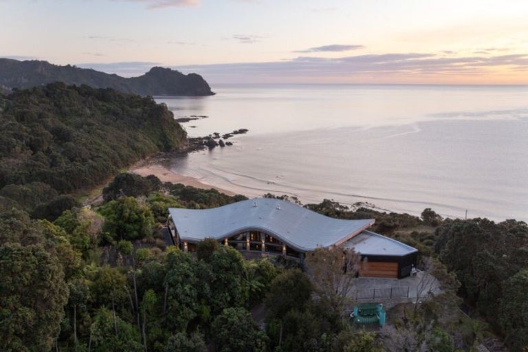 Photo of property in 167c Sailors Grave Road, Pumpkin Hill, Whitianga, 3591