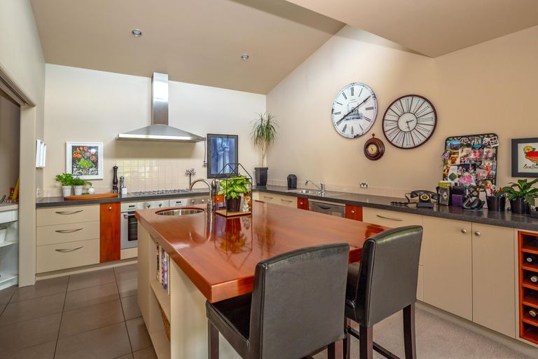 Photo of property in 45 Tancred Street, Geraldine, 7930