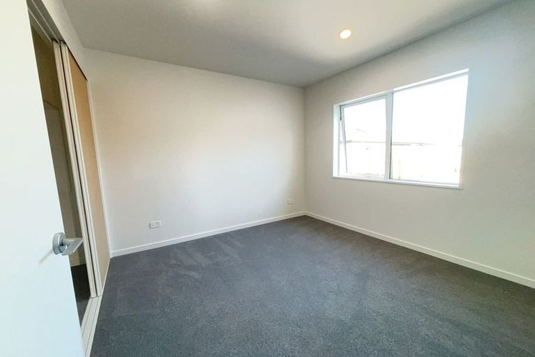 Photo of property in 31 Te Kanawa Lane, Rolleston, 7615
