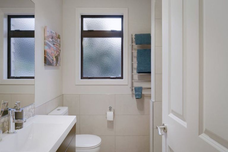 Photo of property in 22 Haden Place, Omokoroa, 3114