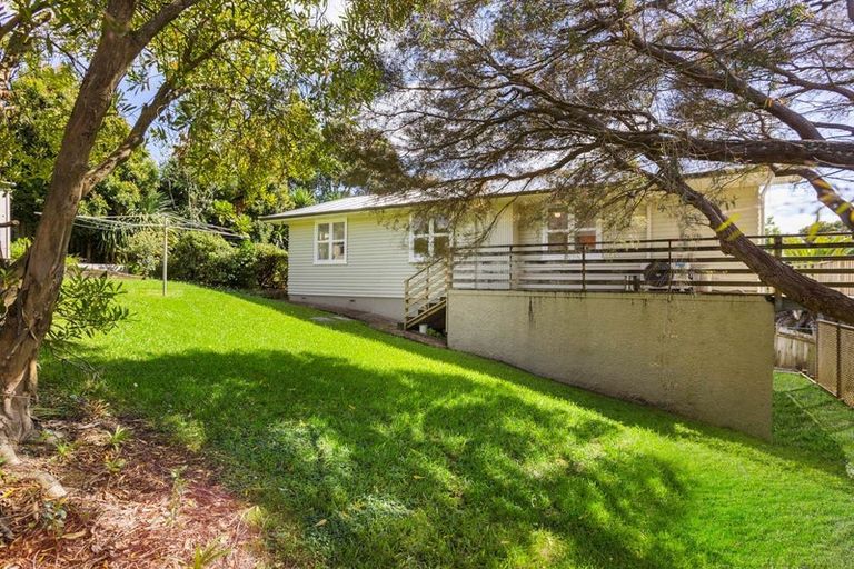 Photo of property in 211a Sunnynook Road, Wairau Valley, Auckland, 0627