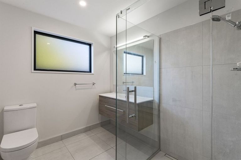 Photo of property in 65c Aorangi Road, Bryndwr, Christchurch, 8053