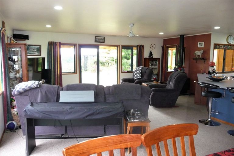 Photo of property in 60 Dods Road, Waikite Valley, Rotorua, 3077