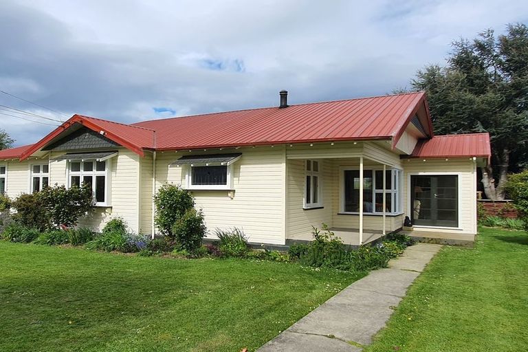 Photo of property in 48 Allan Street, Waimate, 7924