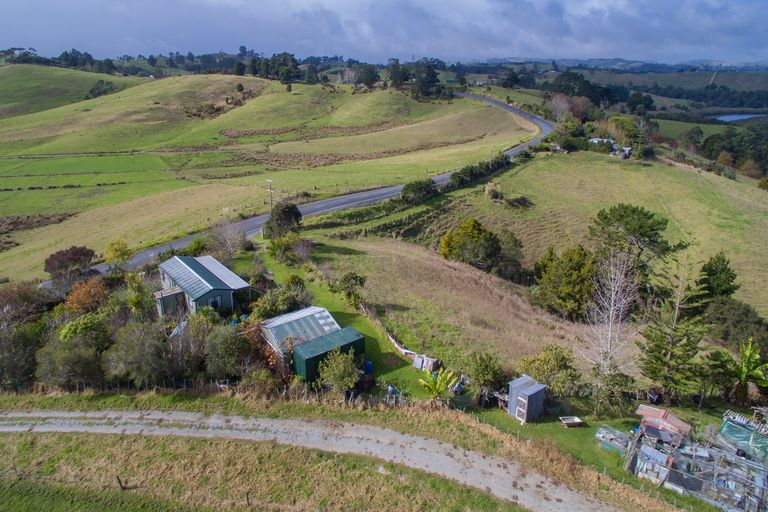 Photo of property in 277 Run Road, Wharehine, Wellsford, 0977
