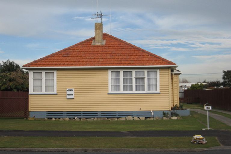 Photo of property in 126 Fairfield Road, Fairfield, Hamilton, 3214