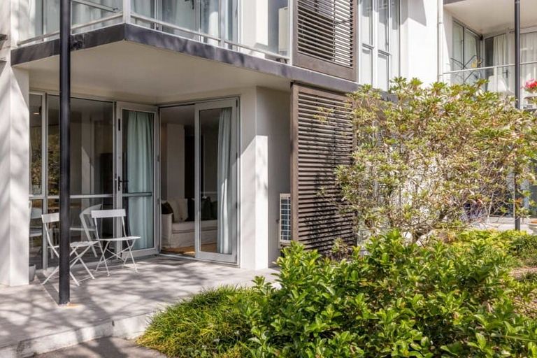 Photo of property in 5/15 Peterborough Street, Christchurch Central, Christchurch, 8013