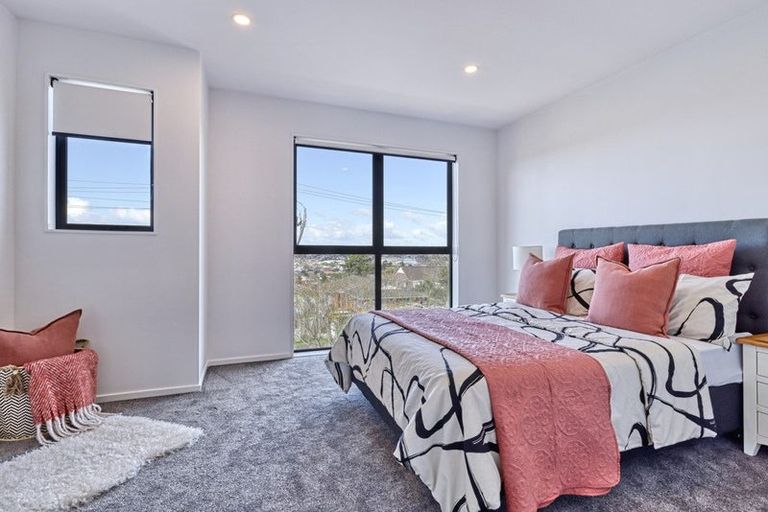 Photo of property in 4c Hepburn Road, Glendene, Auckland, 0602