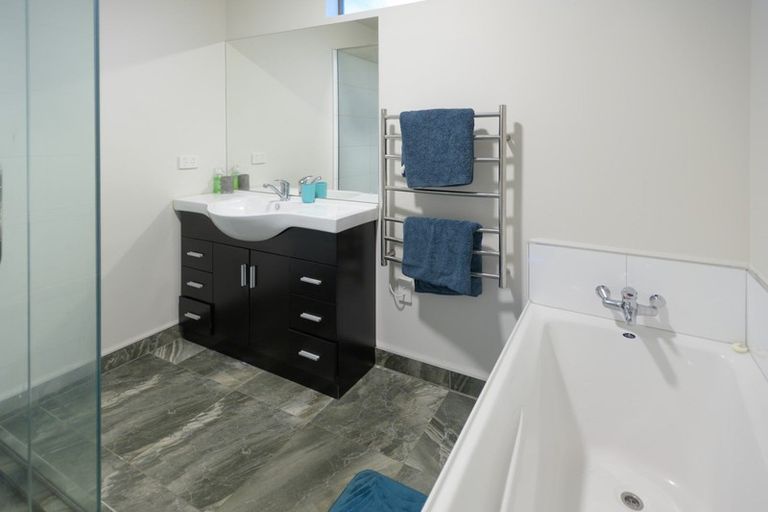 Photo of property in 60 Newman Drive, Enner Glynn, Nelson, 7011