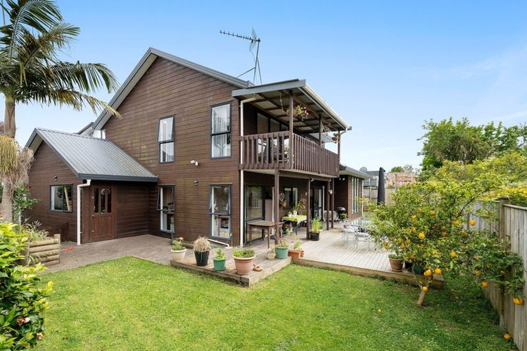 Photo of property in 91 Meadway, Sunnyhills, Auckland, 2010