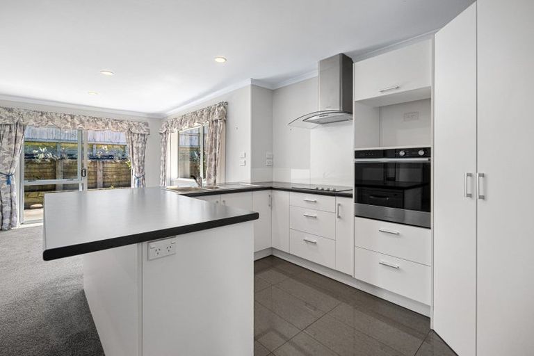 Photo of property in 105 Falcon Drive, Welcome Bay, Tauranga, 3112