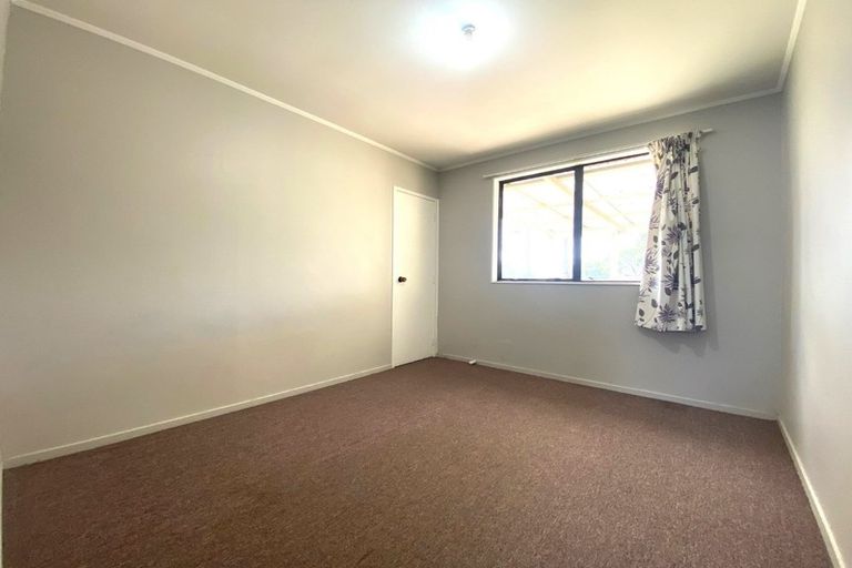 Photo of property in 1/194 Te Irirangi Drive, Flat Bush, Auckland, 2023