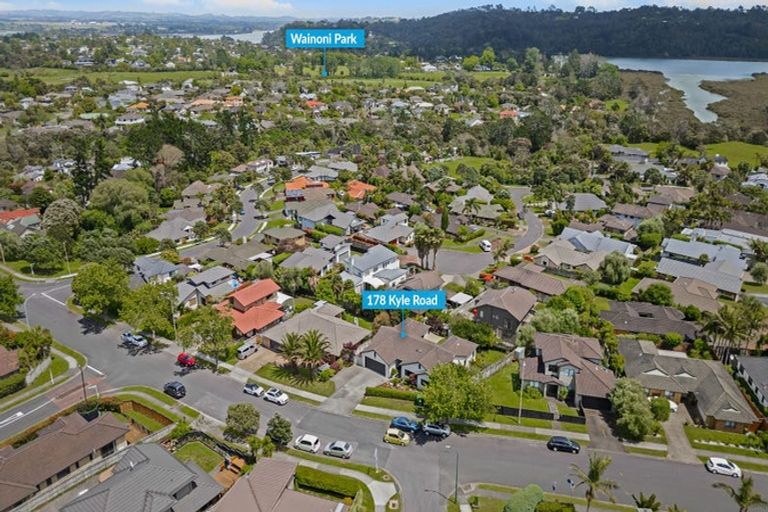Photo of property in 178 Kyle Road, Greenhithe, Auckland, 0632