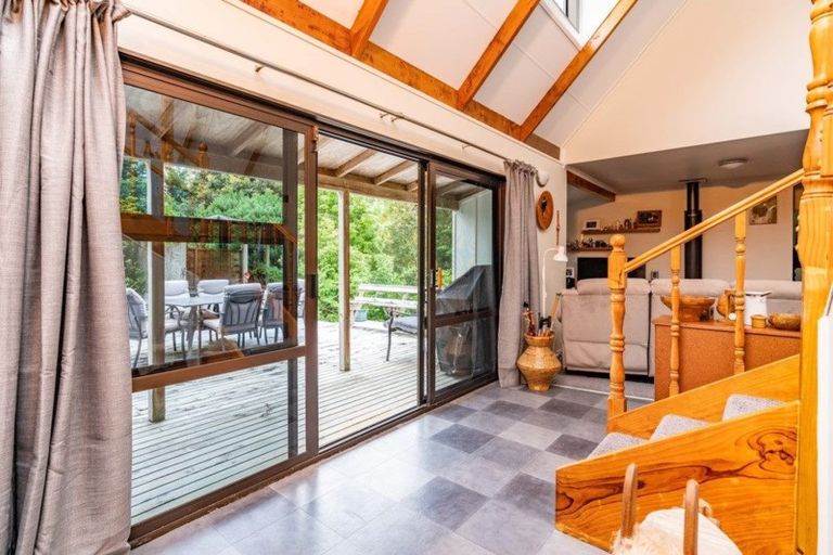 Photo of property in 750 Waiotira Road, Waiotira, 0193