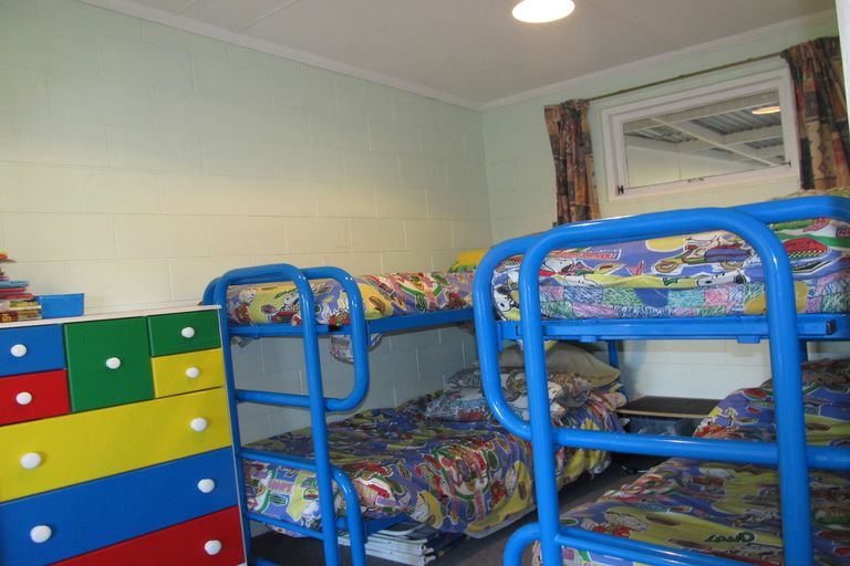 Photo of property in 21 Earnscleugh Road, Bridge Hill, Alexandra, 9320