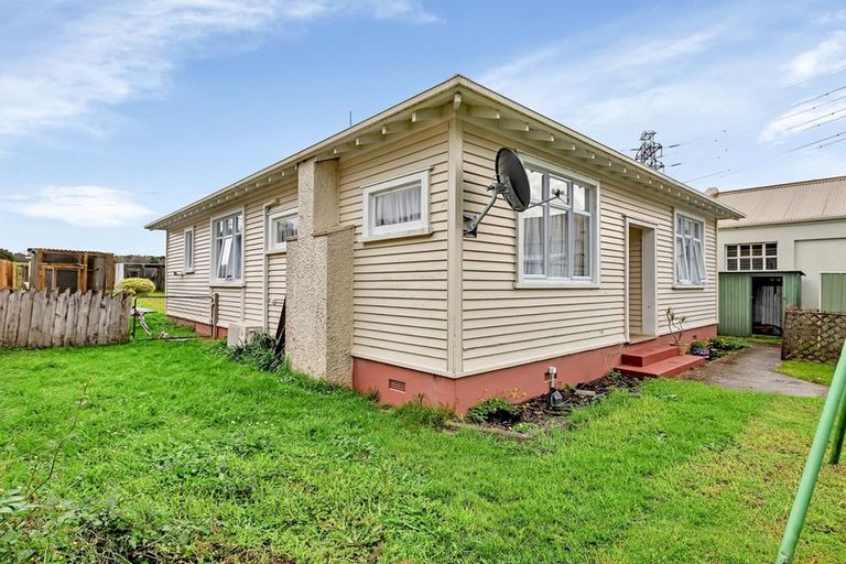 Photo of property in 40 Pukeatua Road, Maungatapere, Whangarei, 0179