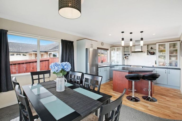 Photo of property in 10 Uretara Drive, Katikati, 3129