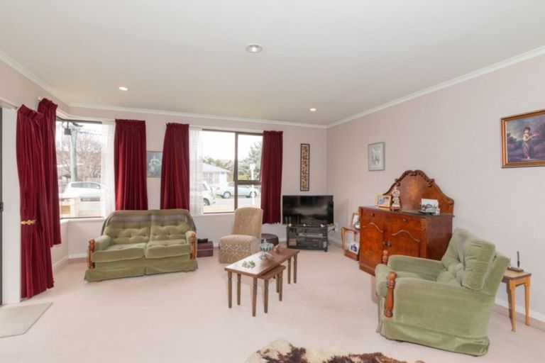 Photo of property in 24 Matau Street, Alexandra, 9320