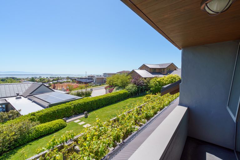 Photo of property in 22 Angelus Avenue, Richmond, 7020