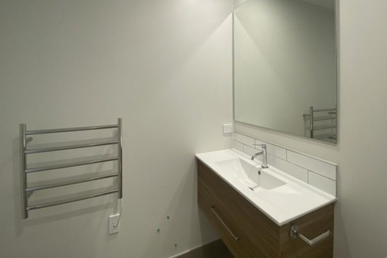 Photo of property in 9 Pukakaho Lane, Papatoetoe, Auckland, 2025