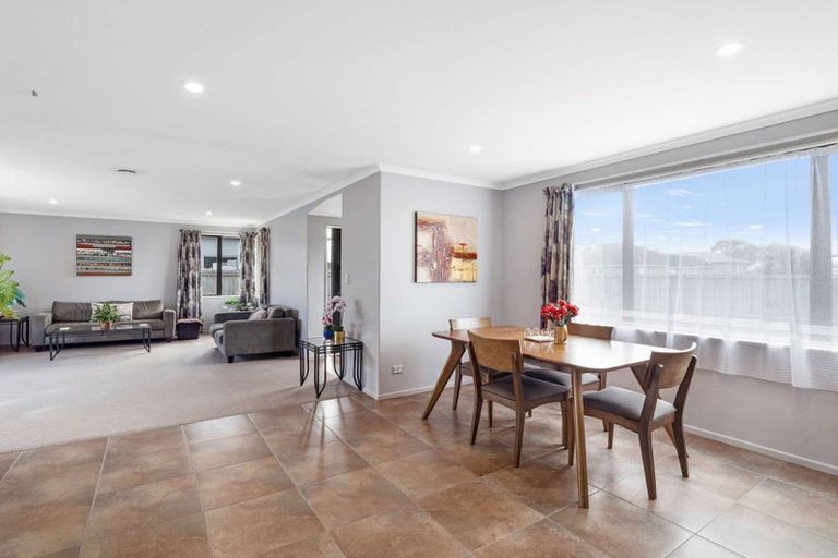 Photo of property in 14 Portchester Street, Aranui, Christchurch, 8061