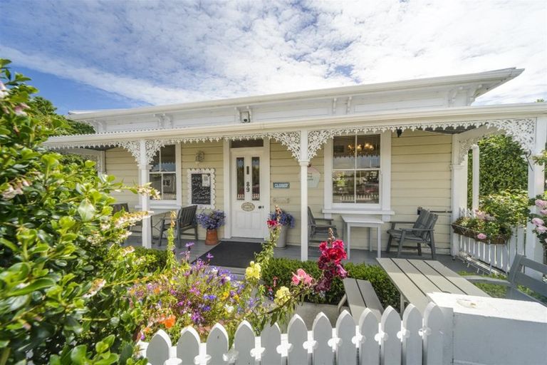 Photo of property in 89 Bridge Street, Bulls, 4818