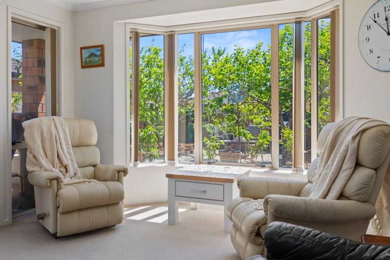 Photo of property in 120 Doncaster Drive, Papamoa Beach, Papamoa, 3118