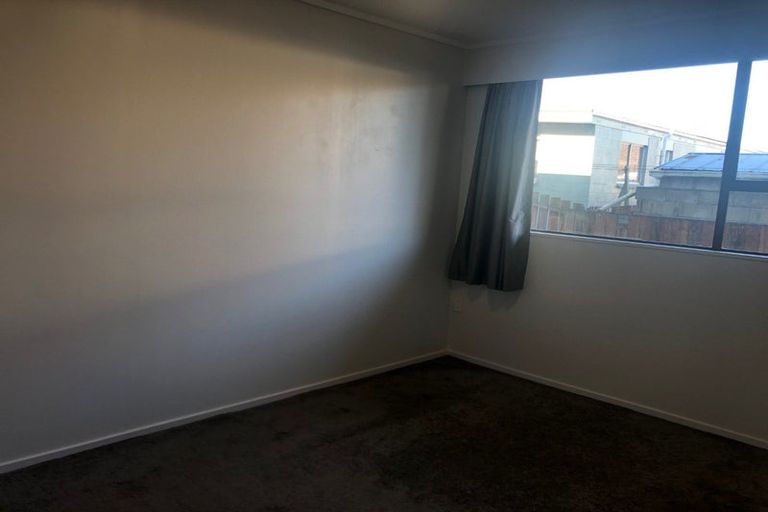 Photo of property in 90f Reid Road, South Dunedin, Dunedin, 9012