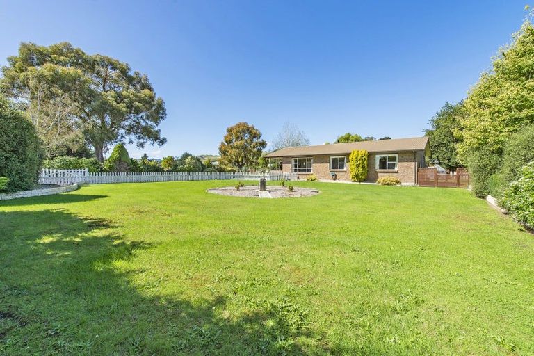 Photo of property in 52 Leslie Street, Waiau, 7332