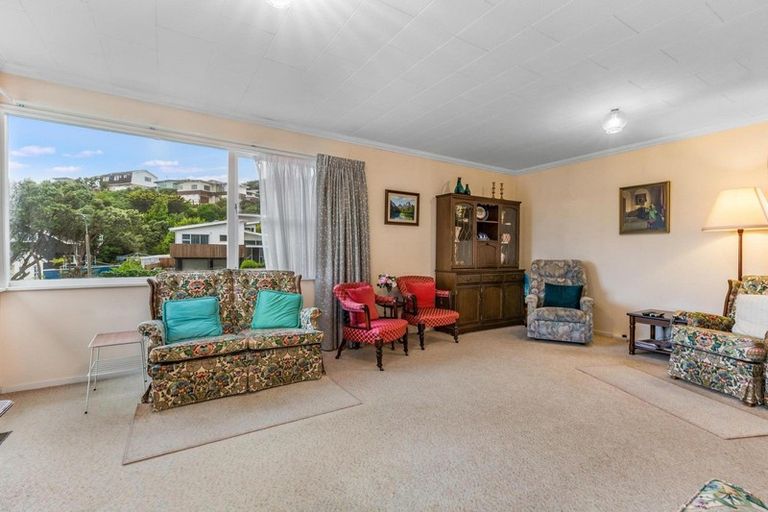 Photo of property in 40 Spinnaker Drive, Whitby, Porirua, 5024