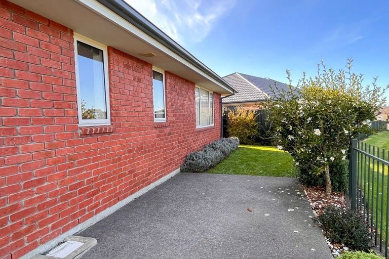 Photo of property in 50 Somerville Crescent, Aidanfield, Christchurch, 8025