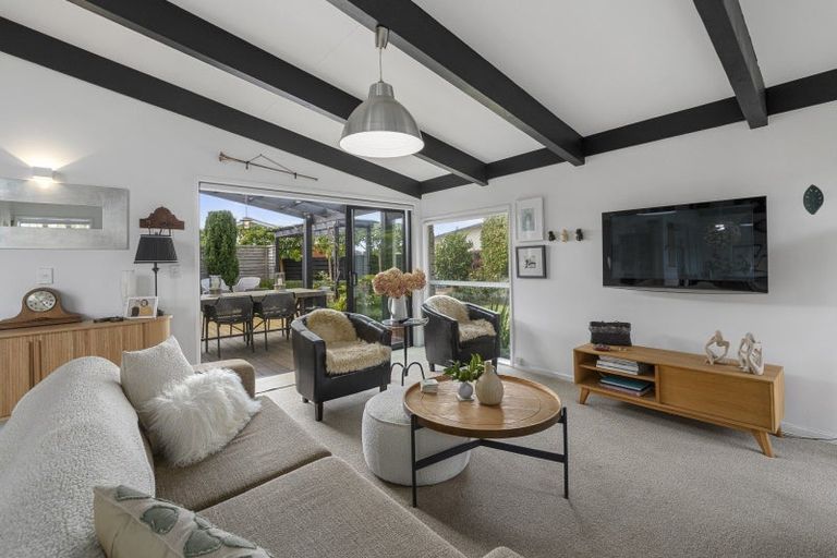 Photo of property in 17 Linklater Avenue, Bellevue, Tauranga, 3110