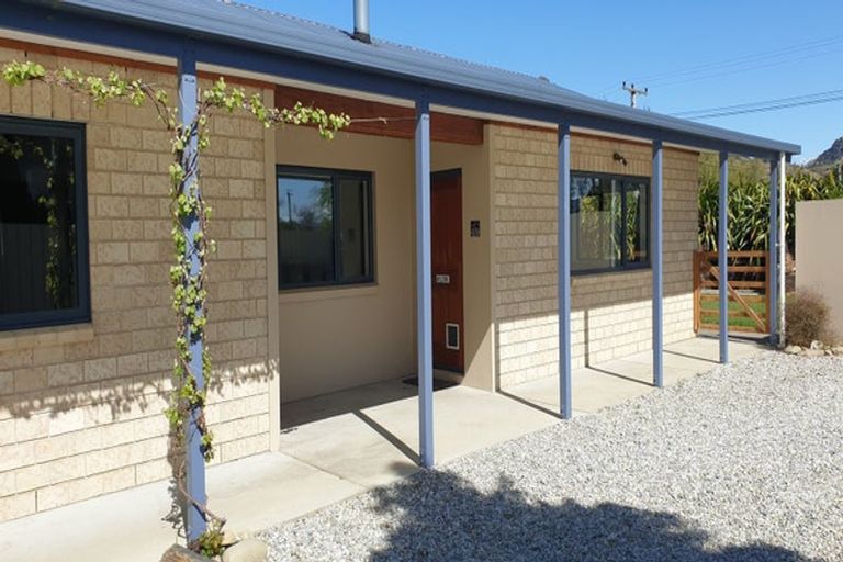 Photo of property in 49 Hopkins Street, Luggate, Cromwell, 9383