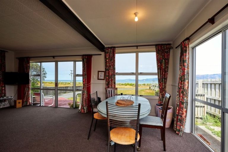 Photo of property in 13 South Bay Parade, South Bay, Kaikoura, 7300