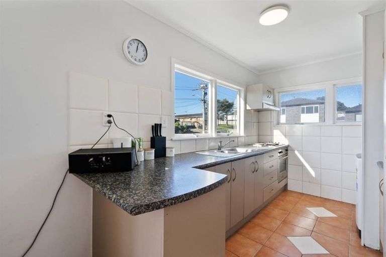 Photo of property in 1/6 Trounson Avenue, Clendon Park, Auckland, 2103