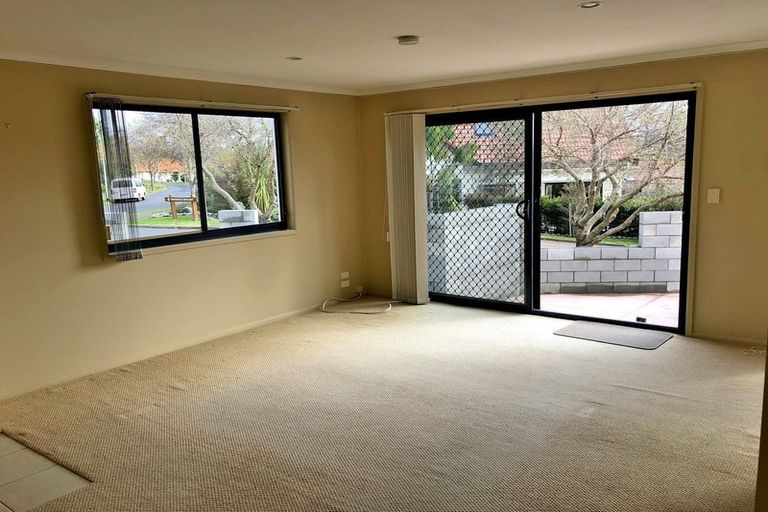 Photo of property in 6a Voyager Drive, Gulf Harbour, Whangaparaoa, 0930