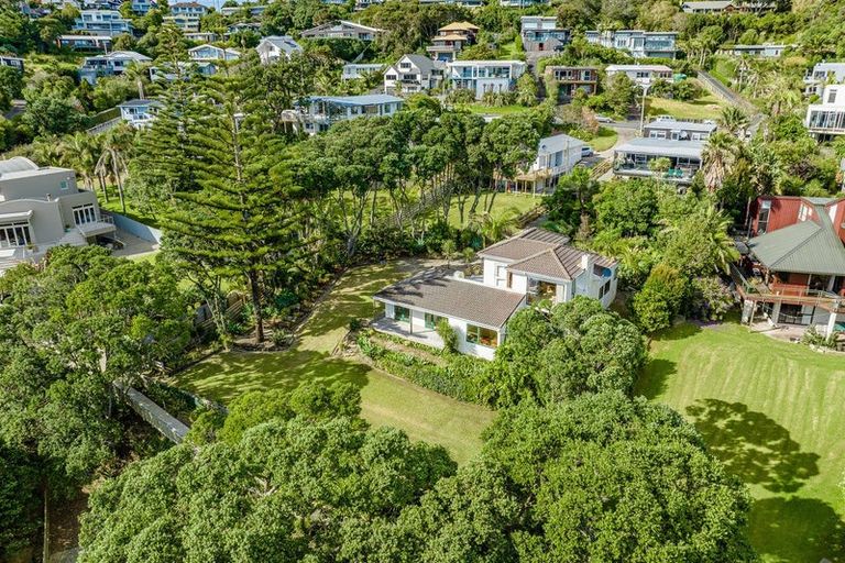 Photo of property in 81 Duncansby Road, Stanmore Bay, Whangaparaoa, 0932