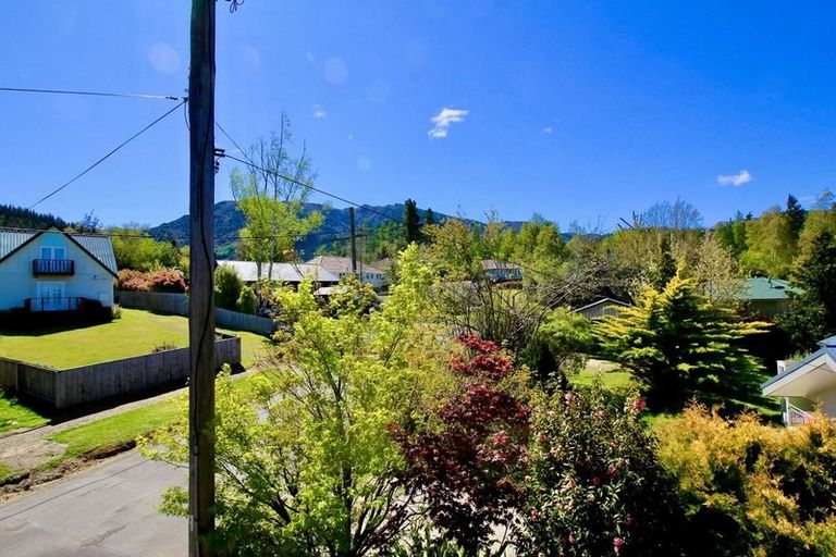 Photo of property in 9 Torquay Terrace, Hanmer Springs, 7334